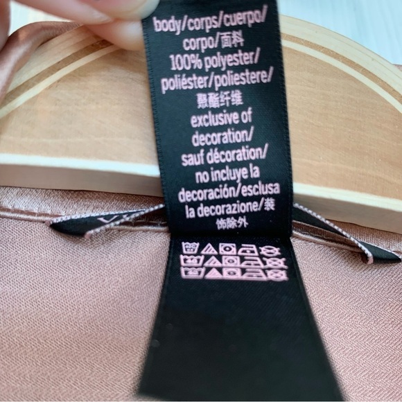 VS Beige Satin Double-Breasted Jacket Trench Coat Lingerie Robe Style Dress - Picture 10 of 10